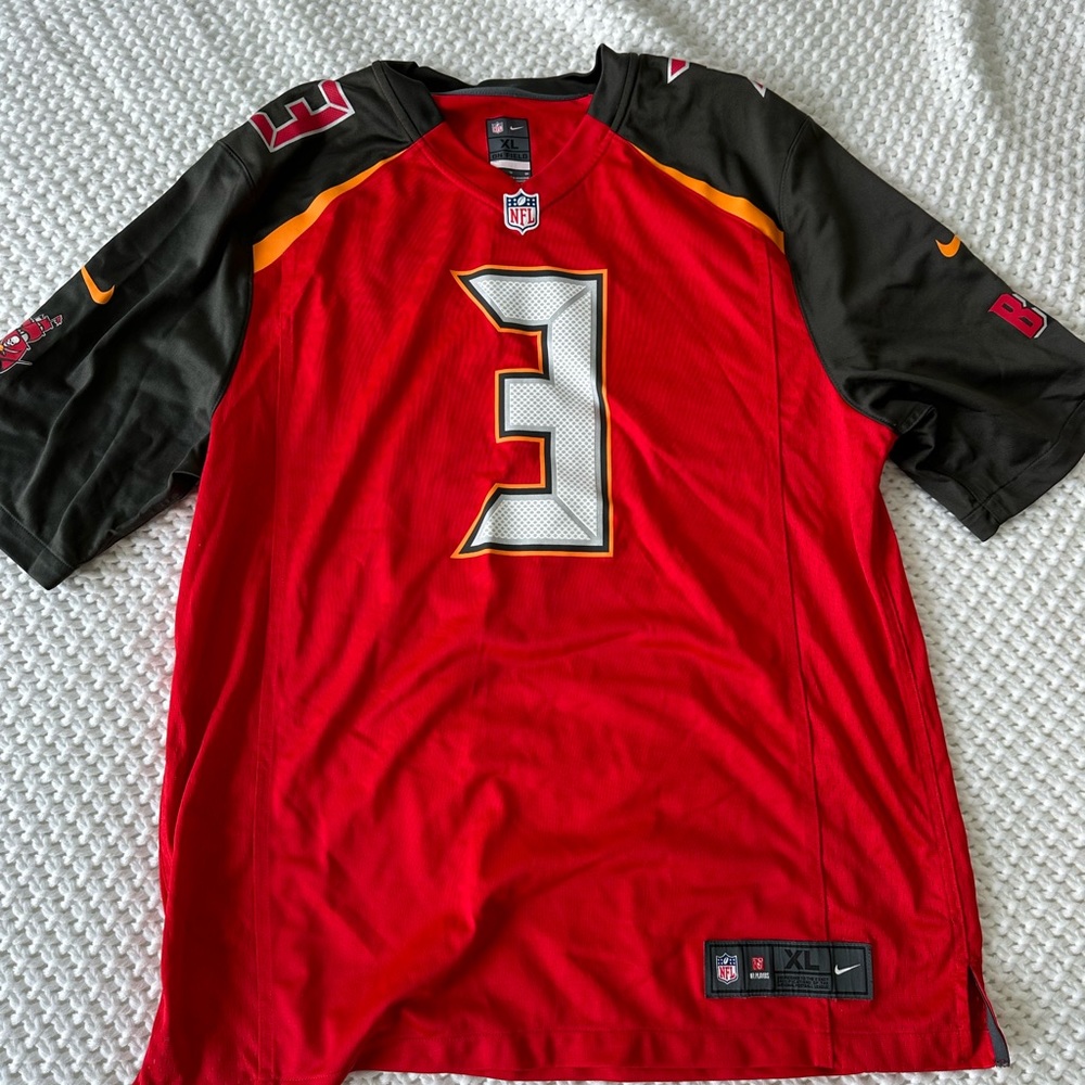 buccaneers tampa bay jersey